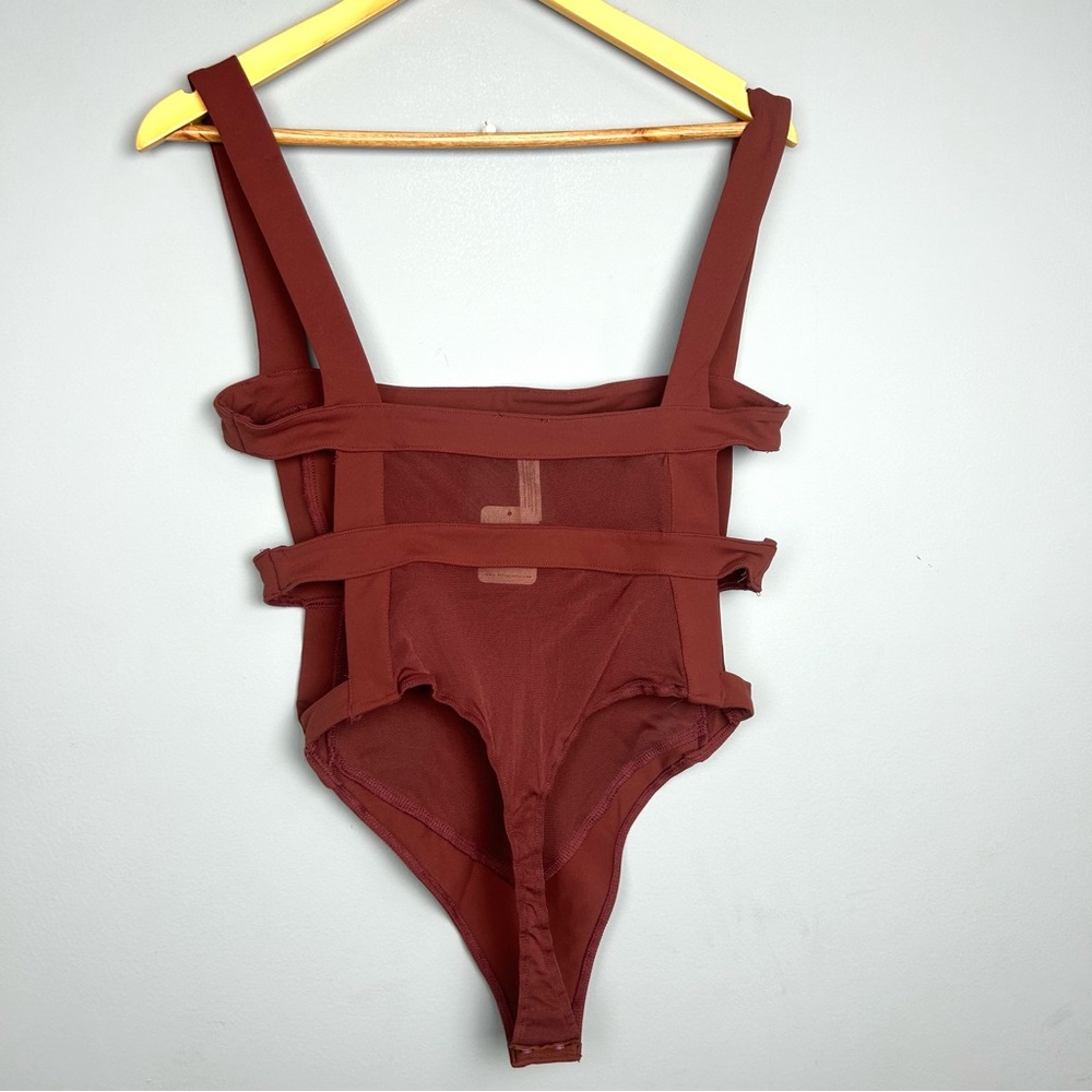 Free people intimately mesh strappy bodysuit size M in brown NWT - Picture 3 of 11